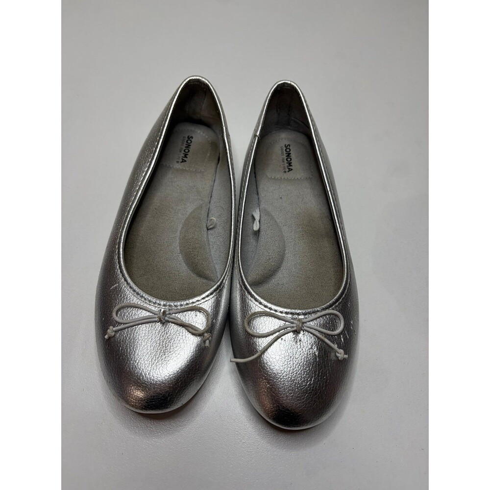 Girls Silver Flats with Bows